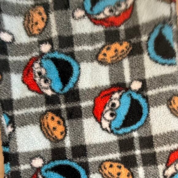 Cookie Monster Plush a
Plaid Christmas Pajama Pants Women's Small - Picture 2 of 9